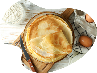Rezept für Eierkuchen oder Pfannkuchen auf Teller